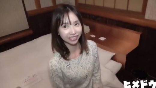 Take a pure beautiful little Japanese girl to the hotel