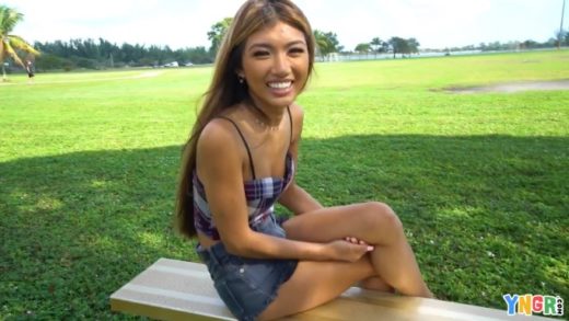 Philippines Girl Shy But Wants To Try Fucking In Public